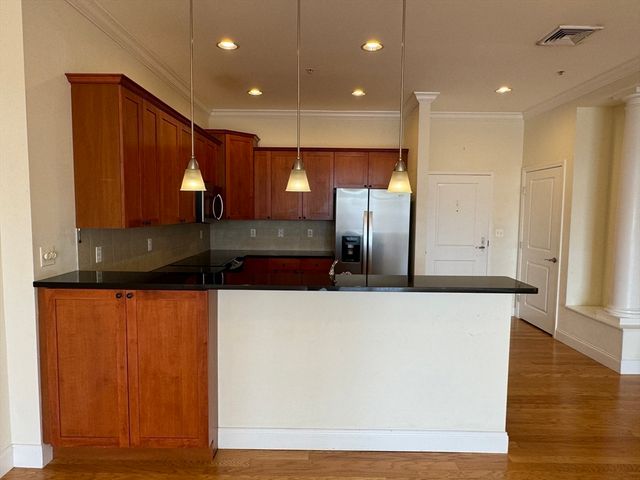 500 Union St 5304, Westborough, MA 01581