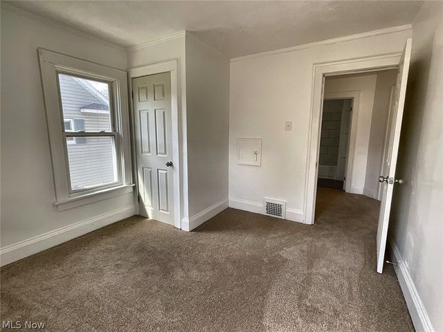 131 E Ido Avenue, Akron, OH 44301