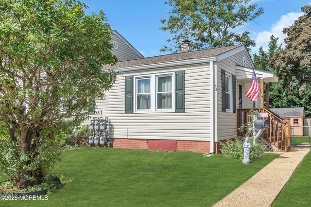 43 Barker Avenue, Shrewsbury Twp, NJ 07724