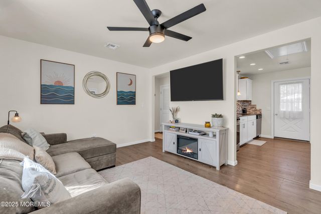 43 Barker Avenue, Shrewsbury Twp, NJ 07724