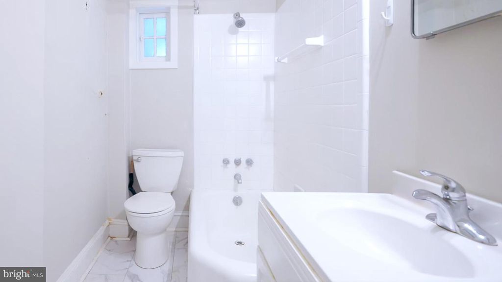 24-26 BANK ST, Princeton, NJ 08542