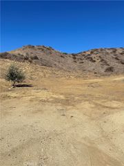 0 Driver, Castaic, CA 91384