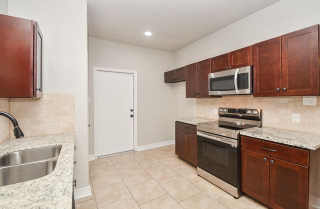 4915 Market Street, Houston, TX 77020