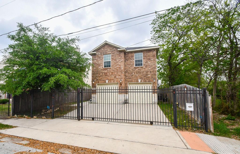 4915 Market Street, Houston, TX 77020