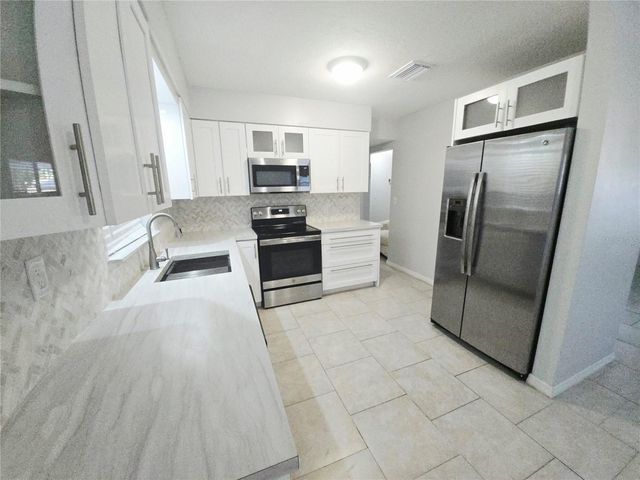 4424 87TH ST CT W STREET W, Bradenton, FL 34210