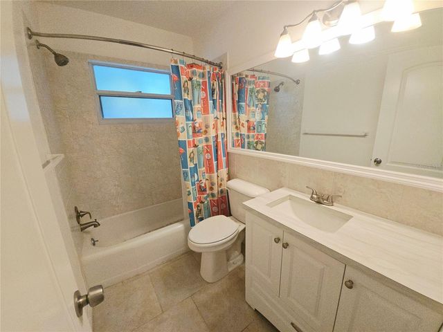 4424 87TH ST CT W STREET W, Bradenton, FL 34210
