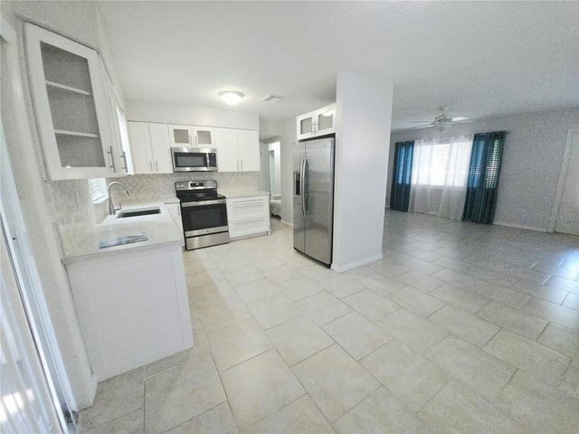 4424 87TH ST CT W STREET W, Bradenton, FL 34210