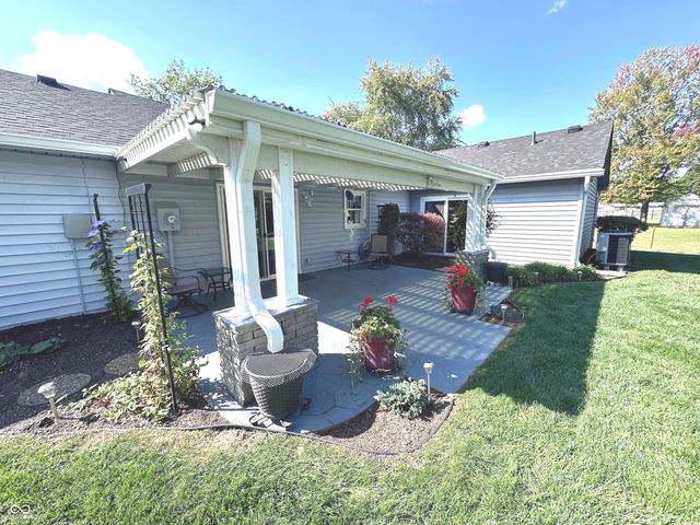 53 Oakden Court, Whiteland, IN 46184