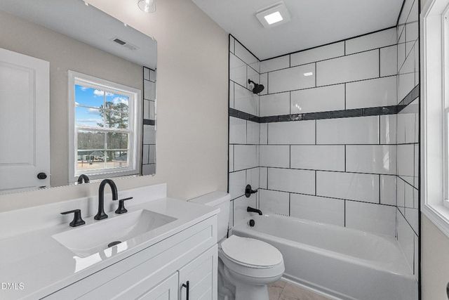 325 S Baker Street, Four Oaks, NC 27524