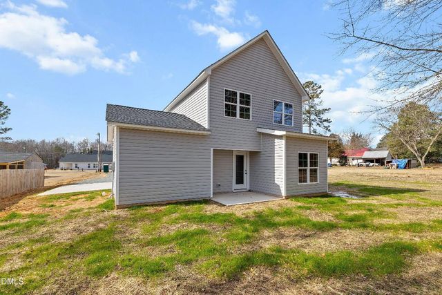 325 S Baker Street, Four Oaks, NC 27524