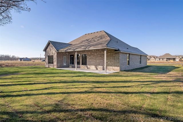 13755 N 58th East Avenue, Collinsville, OK 74021