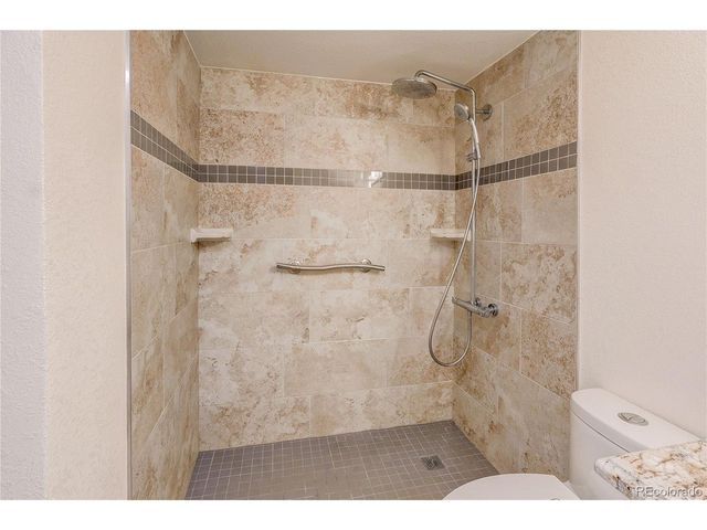 8335 Fairmount Dr 10-105, Denver, CO 80247