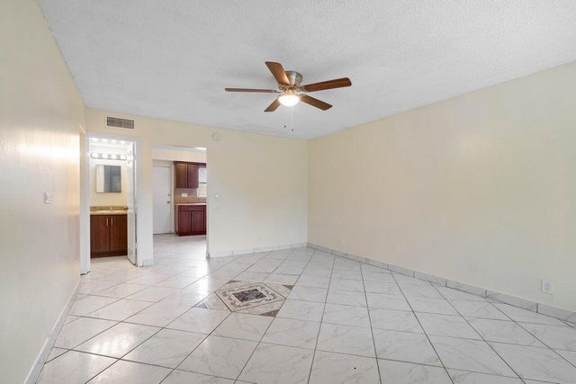 4094 Kirk Road, Lake Worth, FL 33461