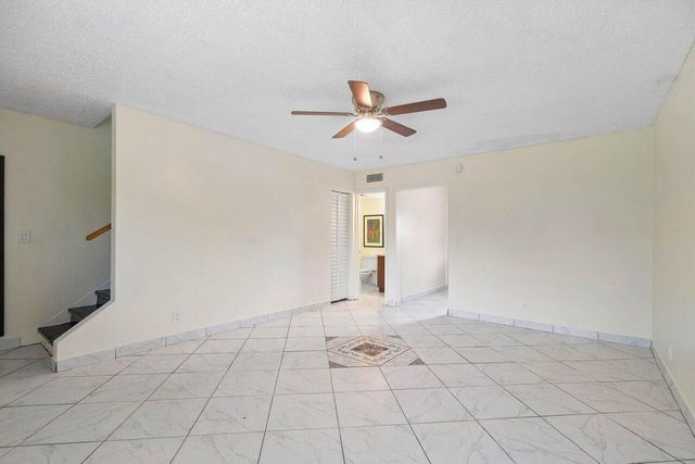 4094 Kirk Road, Lake Worth, FL 33461