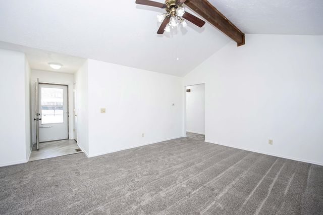 4359 W Weaver Road, Battlefield, MO 65619