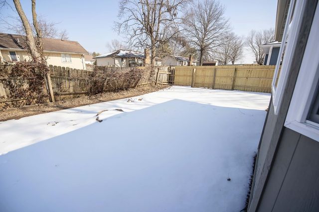 4359 W Weaver Road, Battlefield, MO 65619