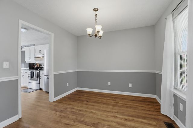 210 Stockton Dr, Murfreesboro, TN 37128