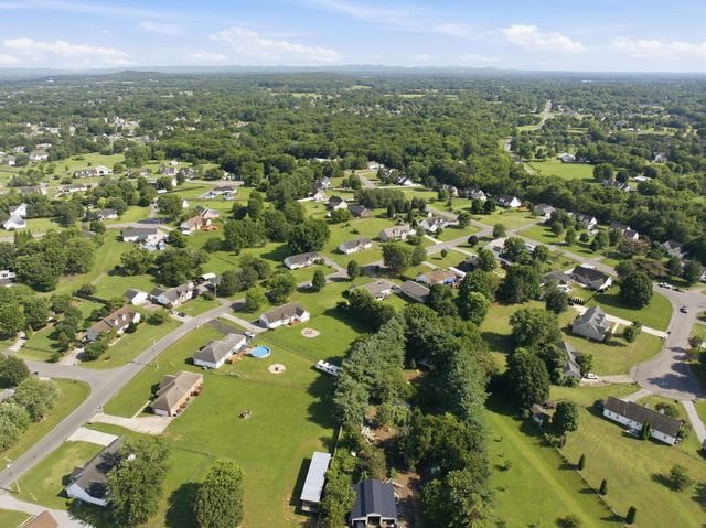 210 Stockton Dr, Murfreesboro, TN 37128