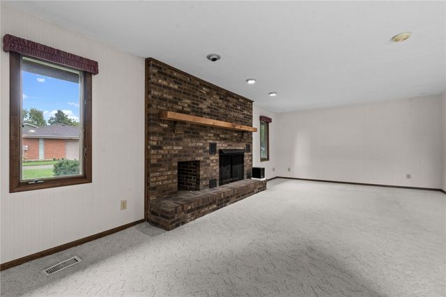 1211 Agate Trail, Washington Twp, OH 45459