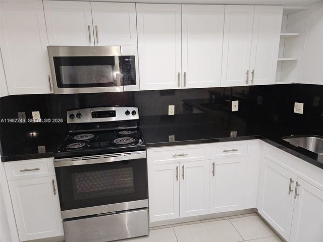 1706 Belmont Ln 1706, North Lauderdale, FL 33068