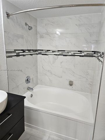 1706 Belmont Ln 1706, North Lauderdale, FL 33068