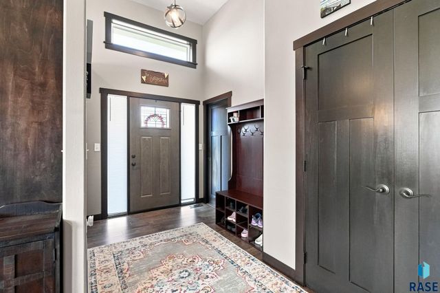 5409 S Solono Ave Avenue, Sioux Falls, SD 57108