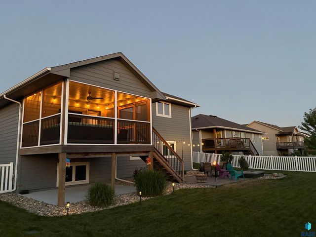 5409 S Solono Ave Avenue, Sioux Falls, SD 57108