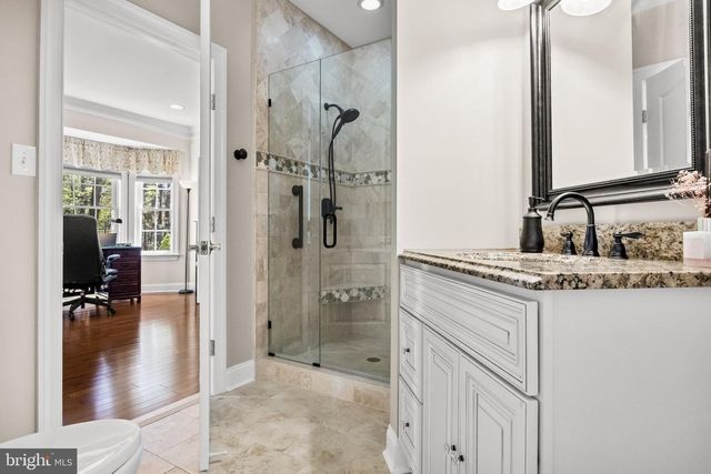 7 JOHN SLOAN WAY, Marlton, NJ 08053