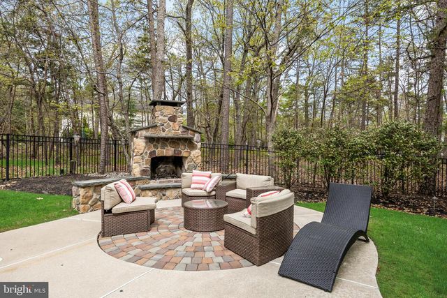 7 JOHN SLOAN WAY, Marlton, NJ 08053