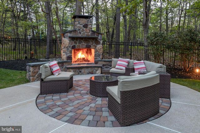 7 JOHN SLOAN WAY, Marlton, NJ 08053