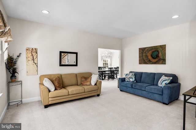 7 JOHN SLOAN WAY, Marlton, NJ 08053