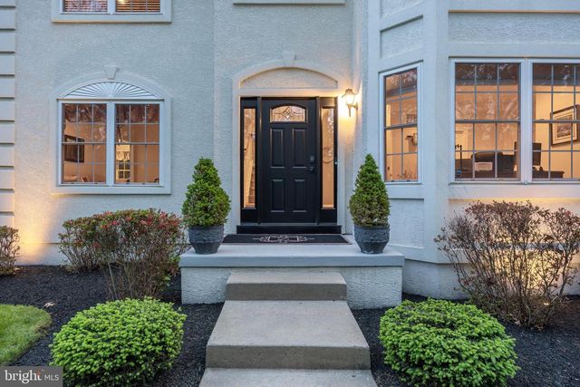 7 JOHN SLOAN WAY, Marlton, NJ 08053