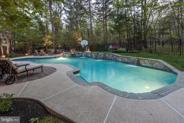 7 JOHN SLOAN WAY, Marlton, NJ 08053