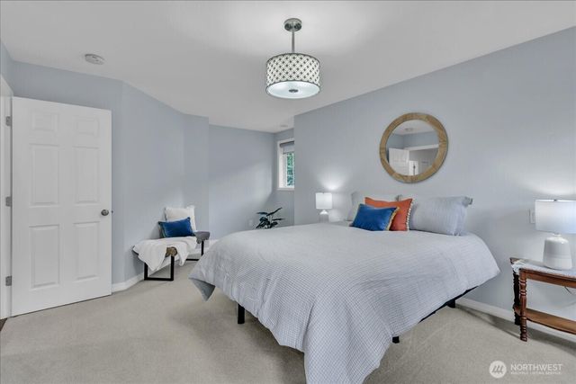 2214 90th Street Ct NW, Gig Harbor, WA 98332