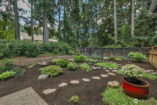 2214 90th Street Ct NW, Gig Harbor, WA 98332