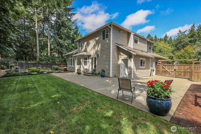 2214 90th Street Ct NW, Gig Harbor, WA 98332