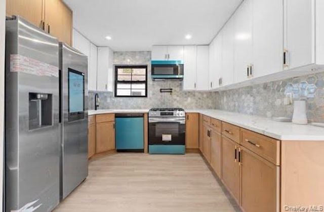 24917 147th Road 1, Rosedale, NY 11422