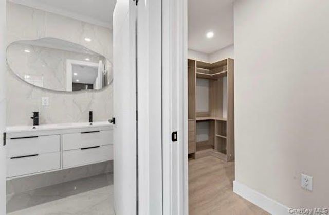 24917 147th Road 1, Rosedale, NY 11422