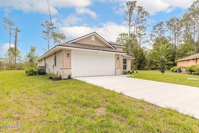18 Squadron Place, Palm Coast, FL 32164