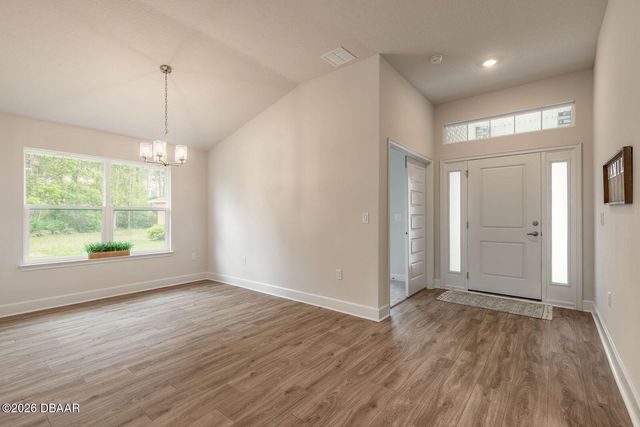 18 Squadron Place, Palm Coast, FL 32164