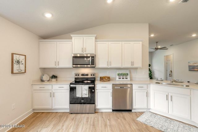 18 Squadron Place, Palm Coast, FL 32164