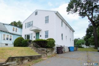 17 Pinehurst Avenue 2nd Floor, New Britain, CT 06053