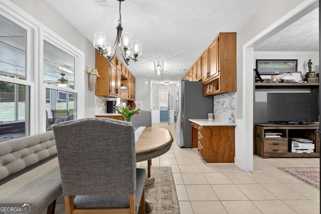3756 Southgate Drive SW, Lilburn, GA 30047
