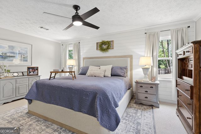 3756 Southgate Drive SW, Lilburn, GA 30047