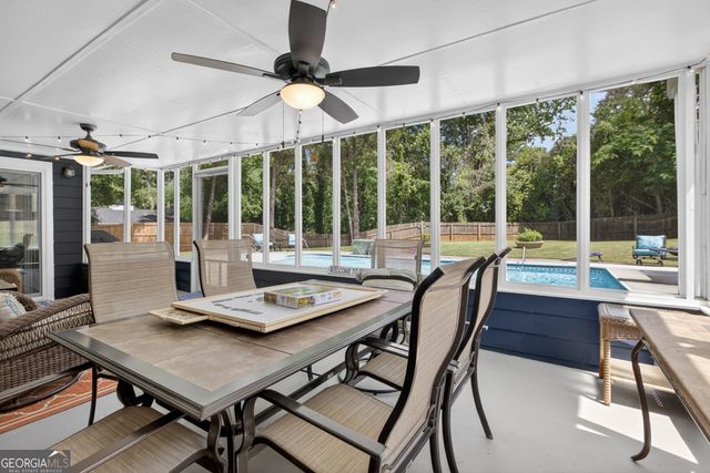 3756 Southgate Drive SW, Lilburn, GA 30047