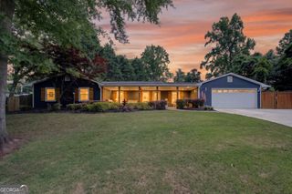 3756 Southgate Drive SW, Lilburn, GA 30047