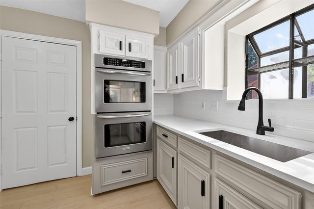 15430 El Padre Drive, Houston, TX 77083