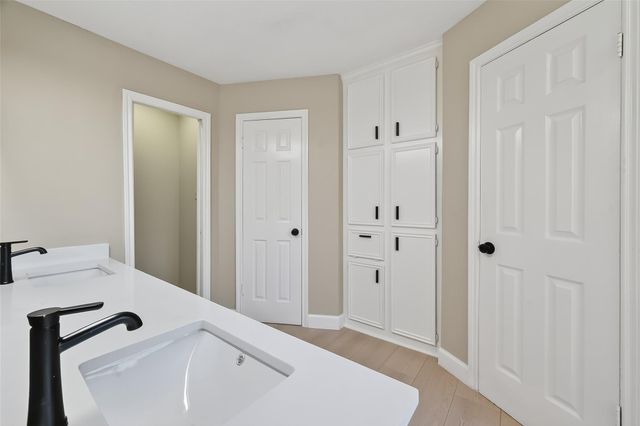 15430 El Padre Drive, Houston, TX 77083