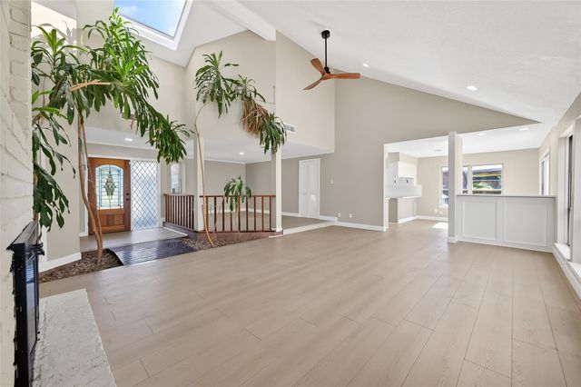 15430 El Padre Drive, Houston, TX 77083