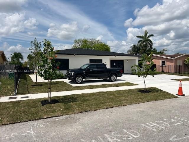 14231 SW 286th St, Homestead, FL 33033
